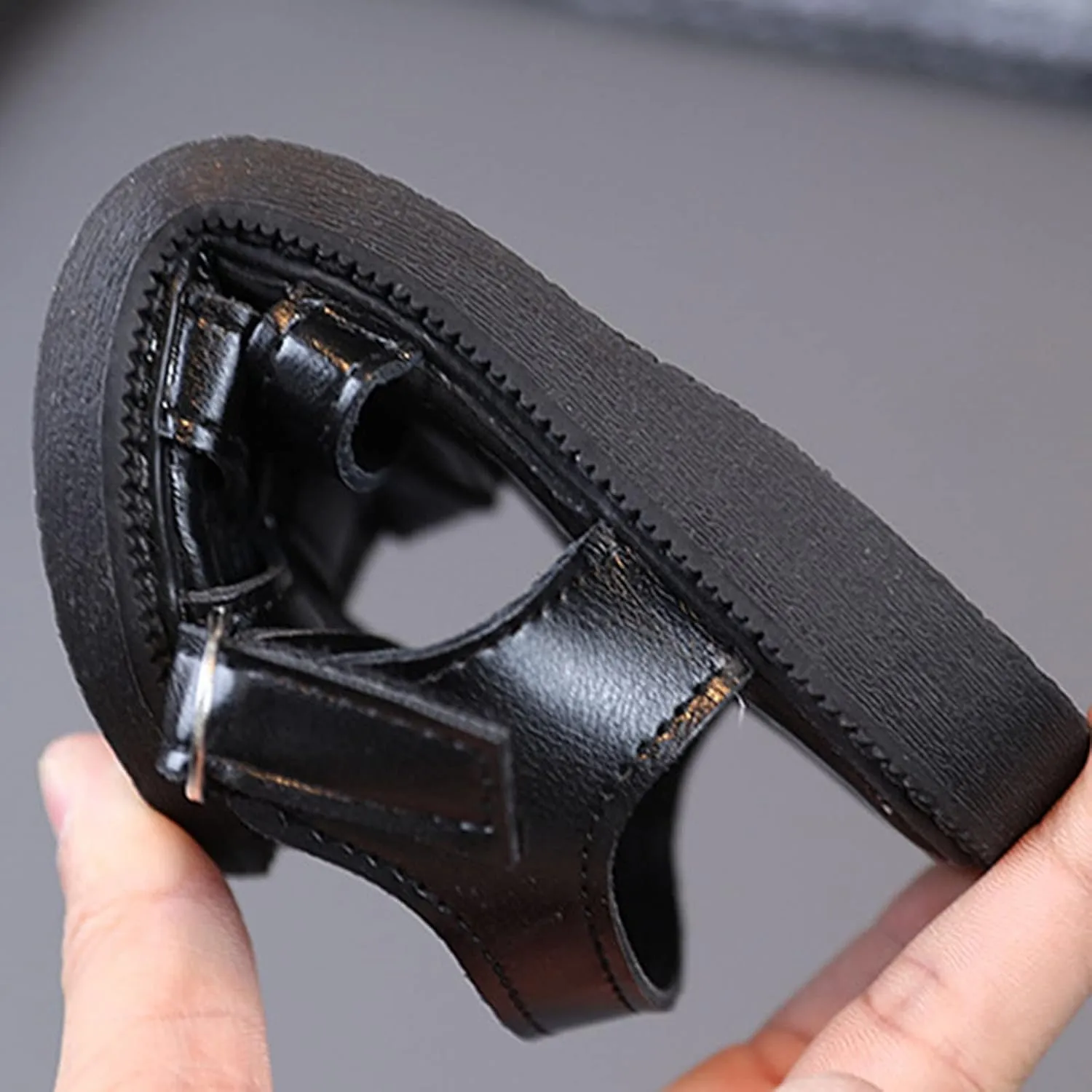 2025 Toddler Little Child Girls' Sandals Shoes Baotou Braided Soft Sole Beach Sandals 2025 Trendy