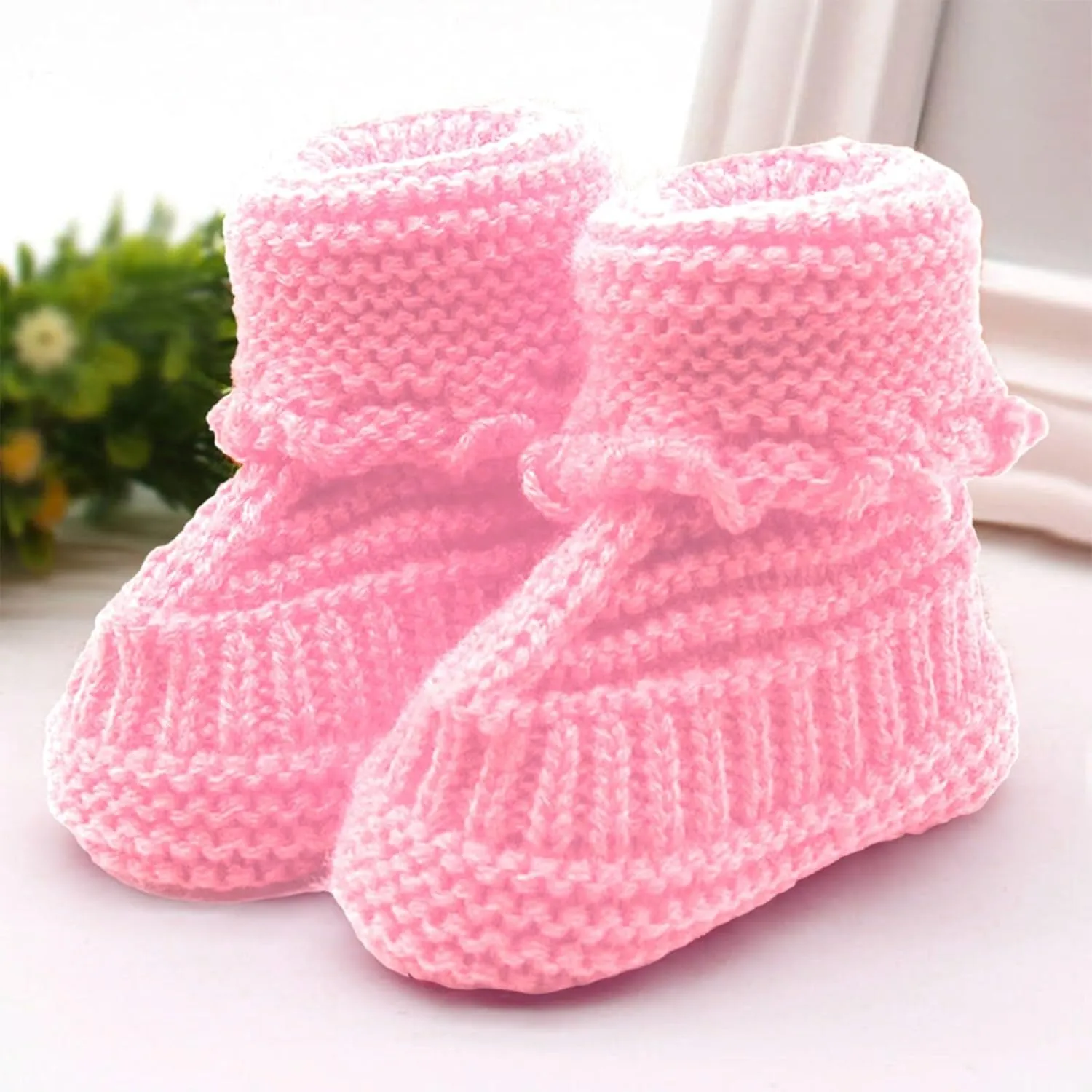 Baby Booties Newborn First Walkers Cozy Shoes Warm Hand Knit Soft Booties for Infant Boy Girl Non Slip Crib Shoes