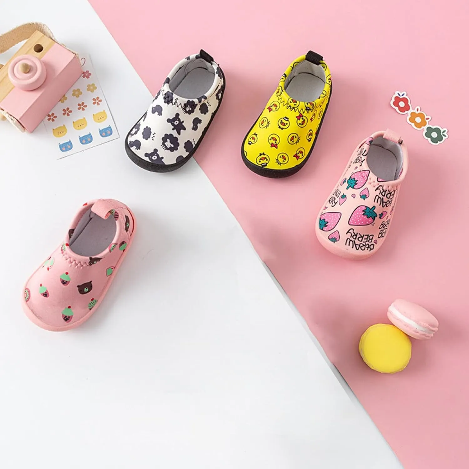 Baby Toddler Shoes Soft Soles Ultra Light Soles Cloth Shoes for Children Young Children Cartoon Non Water Shoes for Kids