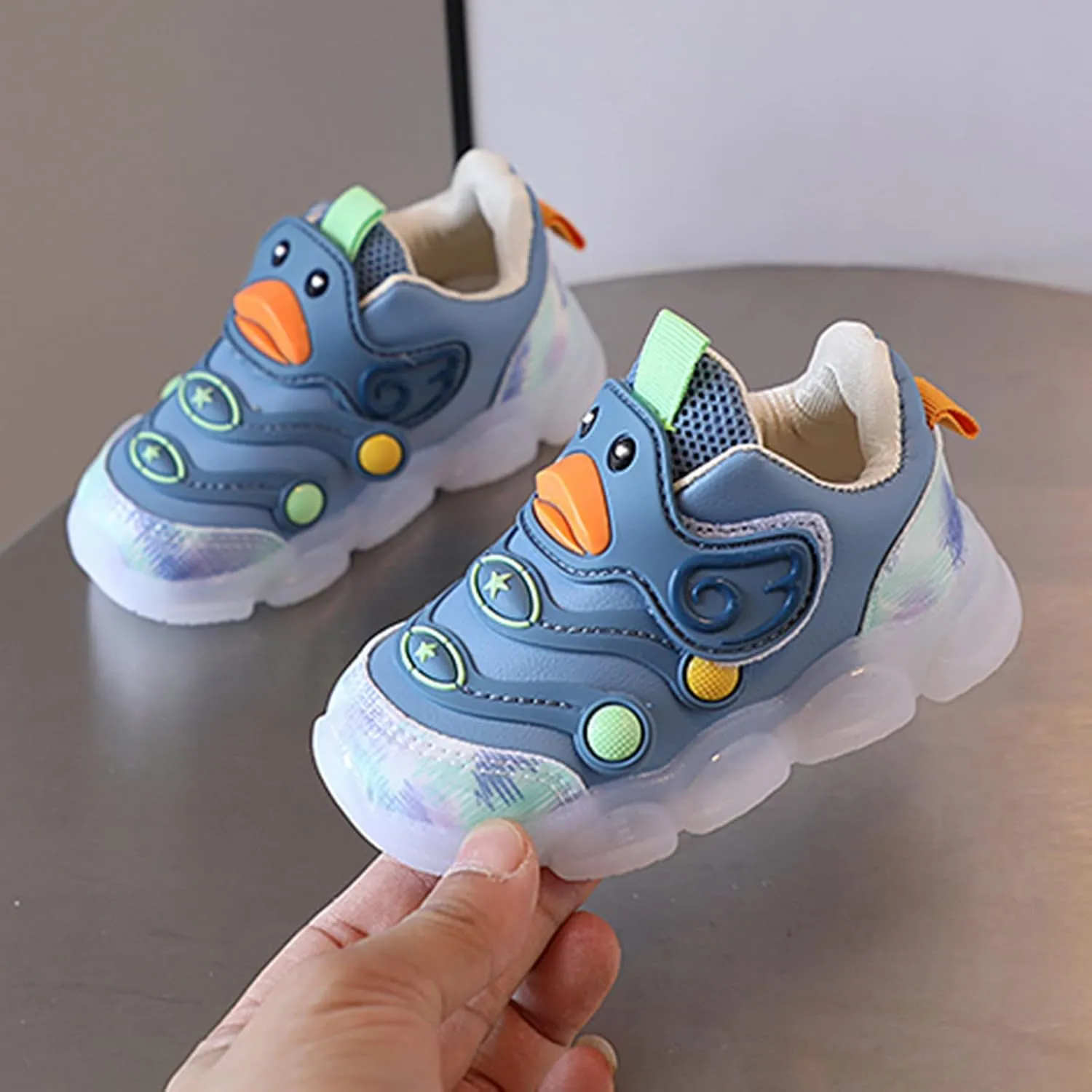 Children Sports Shoes Light Shoes Small White Shoes Light Board Shoes Non Slip Soft Glitter Shoes for Little