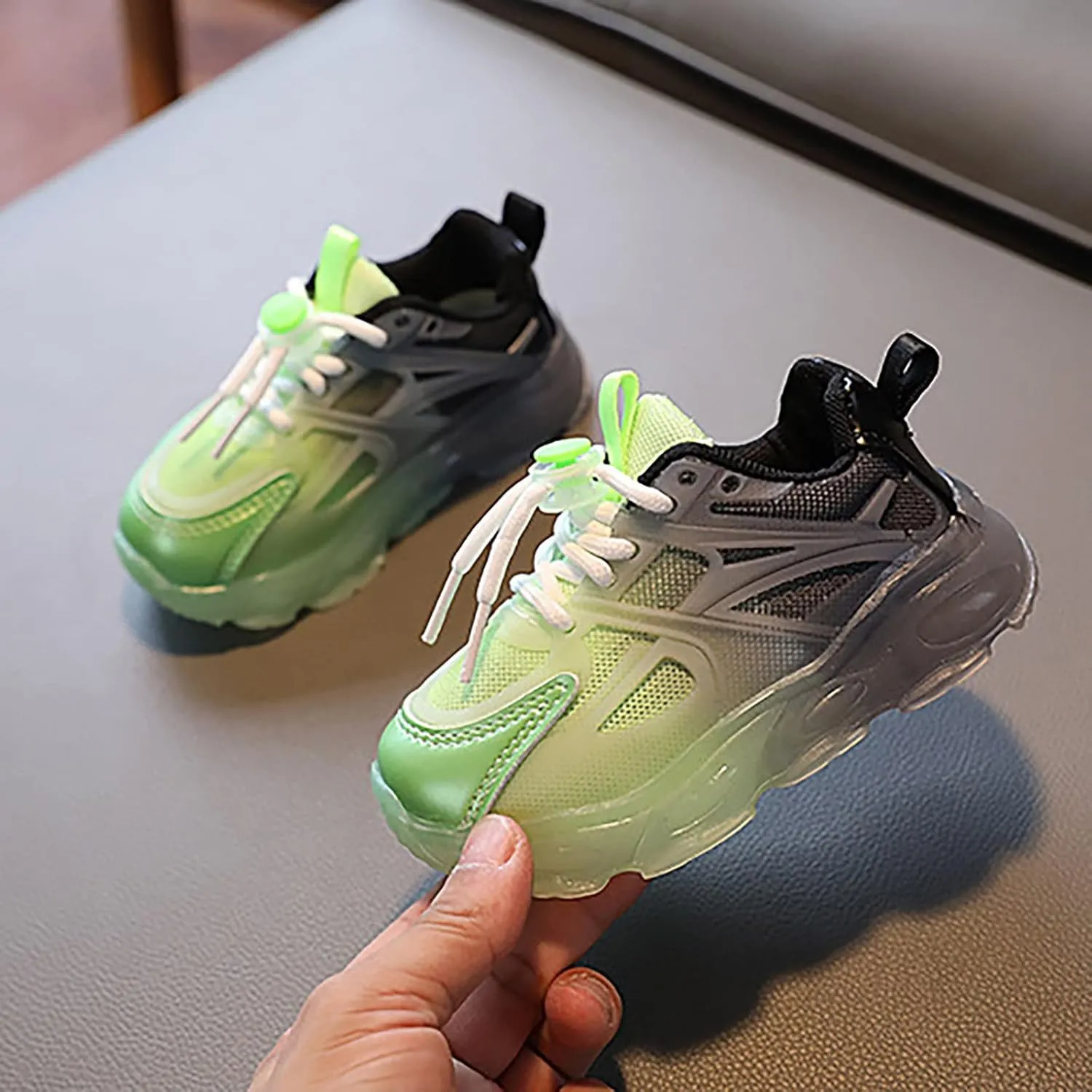 Children's Sneakers Color Gradient LED Light Shoes Dad Shoes Soft Soles Size 1 Wide Girls Shoes