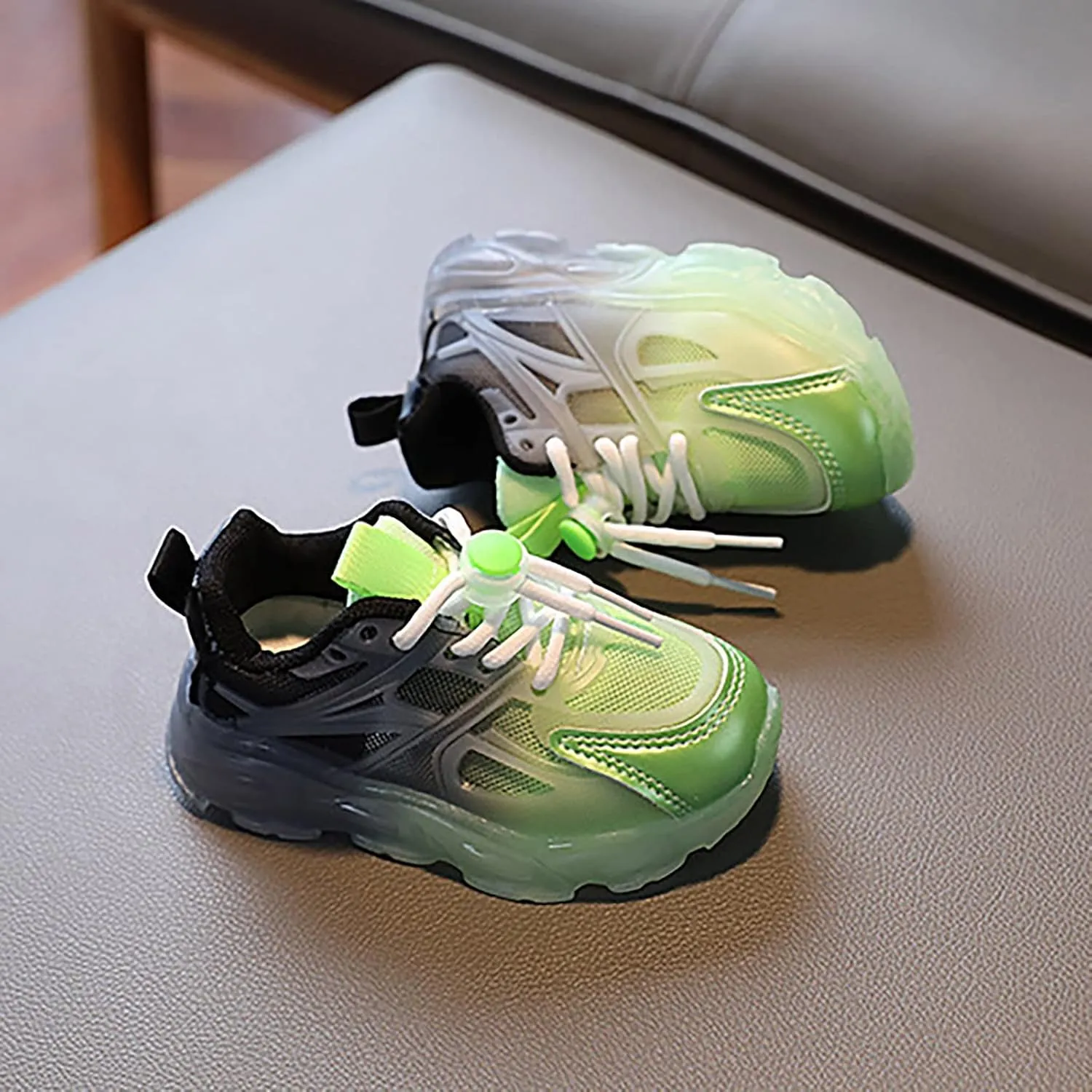 Children's Sneakers Color Gradient LED Light Shoes Dad Shoes Soft Soles Size 1 Wide Girls Shoes