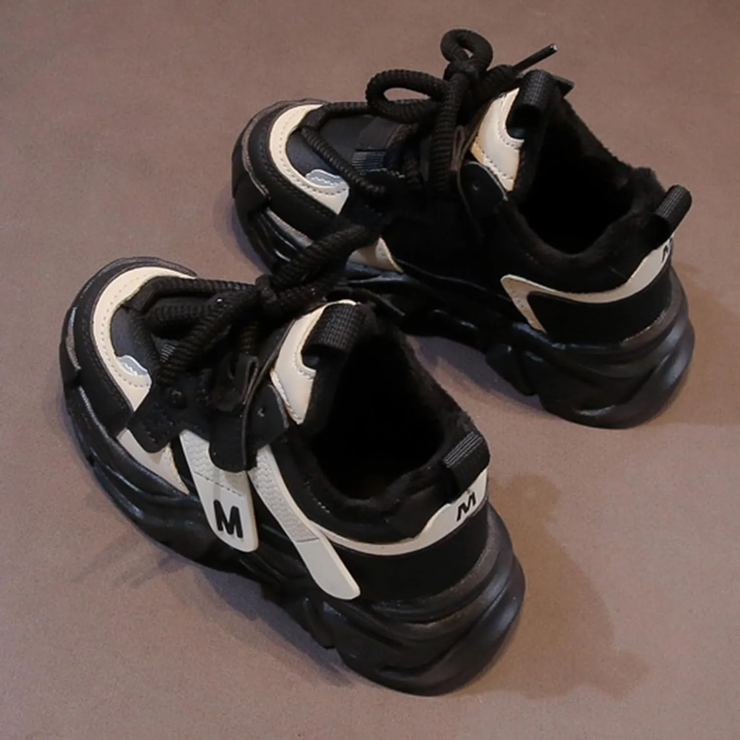 Chunky Sneakers for Girls Fashion Lace-up Comfortable Breathable Casual Walking Shoes for Outdoor Kid Light up Shoes