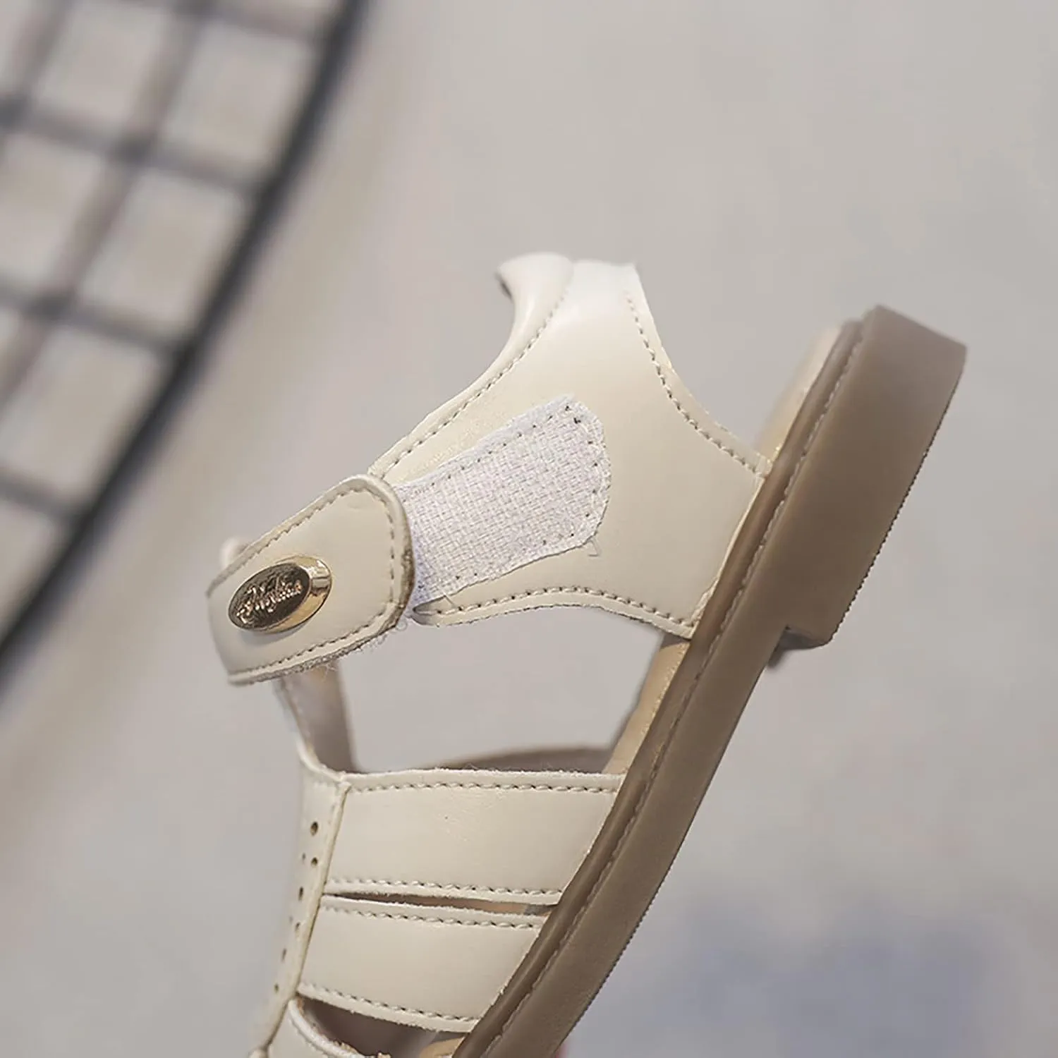 Girls Wrapped Toe Sandals Roman Sandals Hollow Floral Pattern Soft Bottom Beach Shoes For Toddler Jelly Shoes Girls