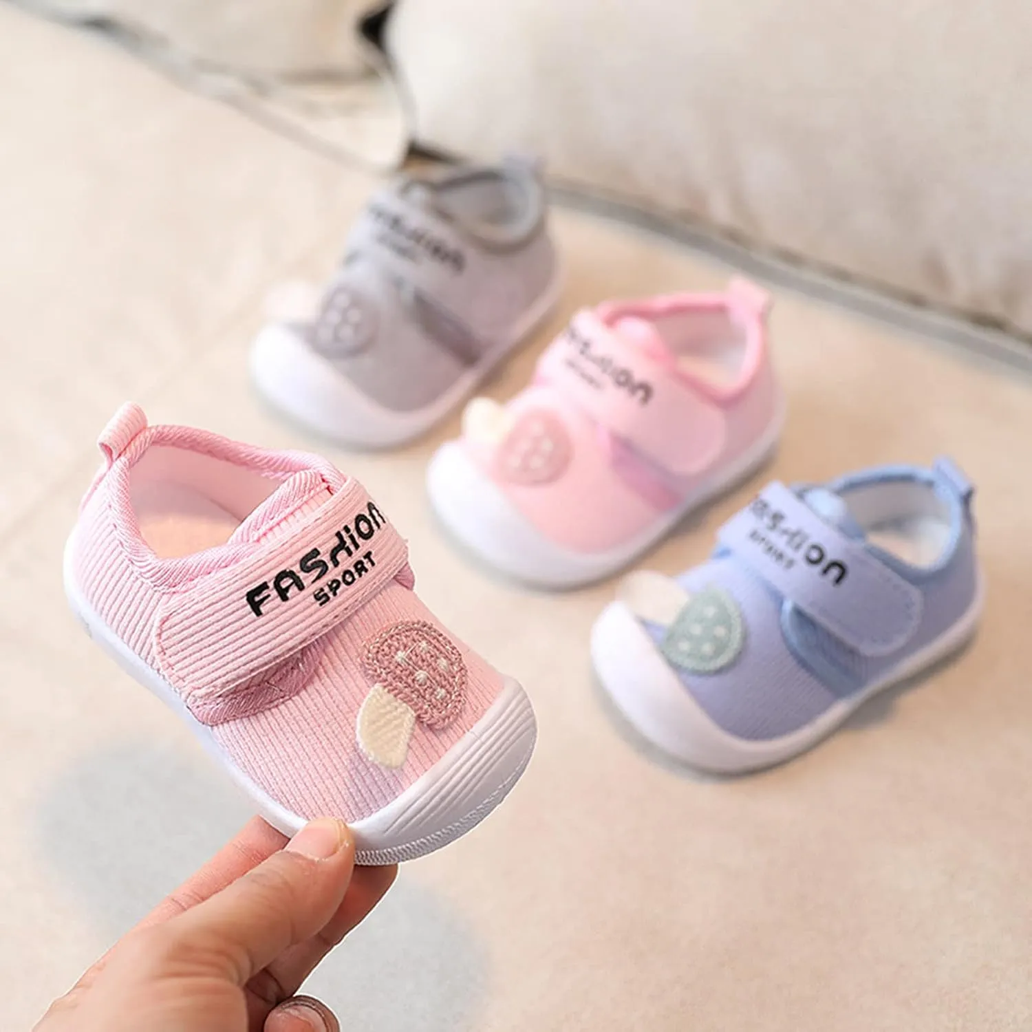 JINCAIHONG Baby Walking Shoes Boys Girls Breathable Barefoot Sneakers Lightweight Non Slip Footwear for Infants