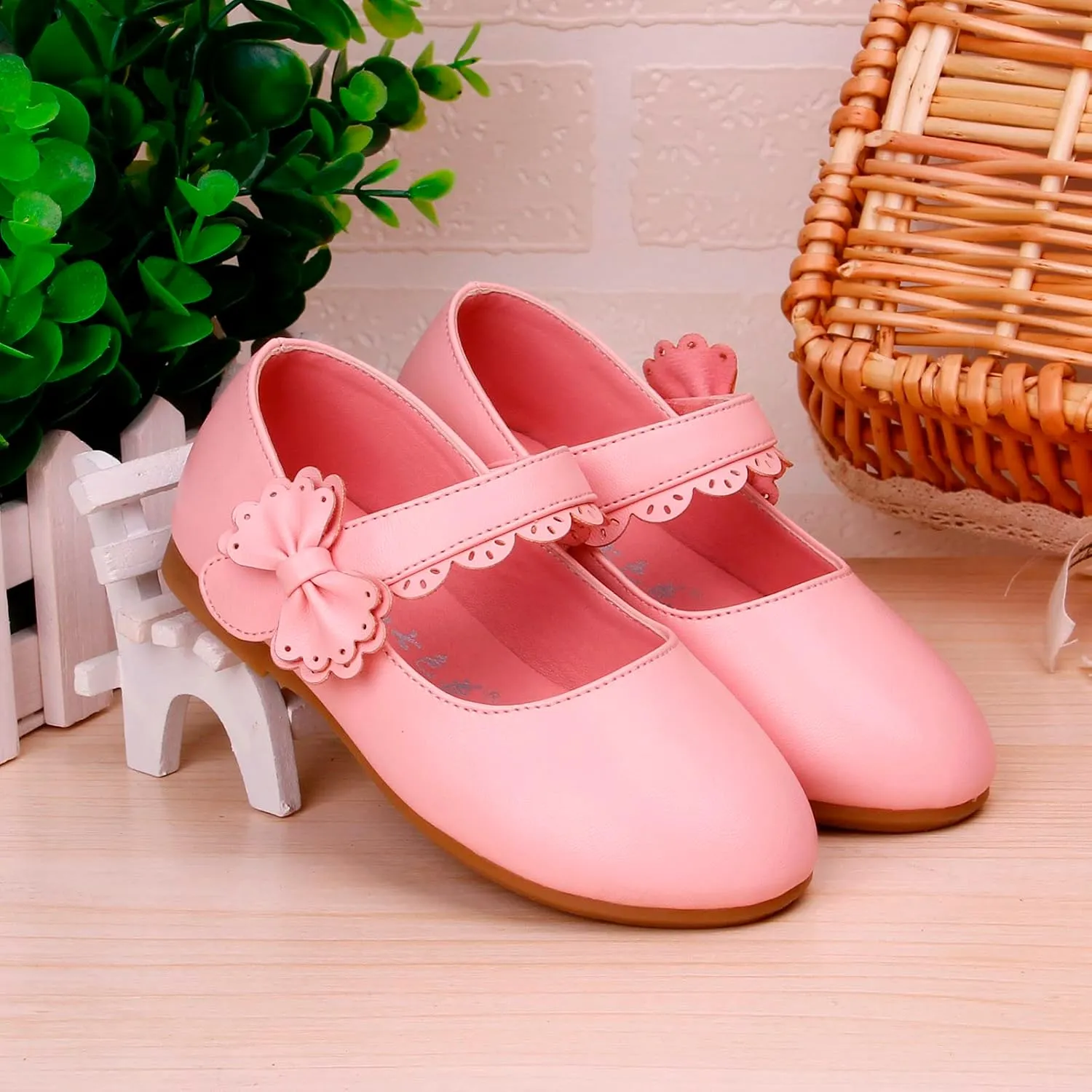 Kids Mary Jane Shoes Toddler Girls Anti-Slip Rubber Soft Sole Closed Toe Flat Wedding High Tops Baby Girl