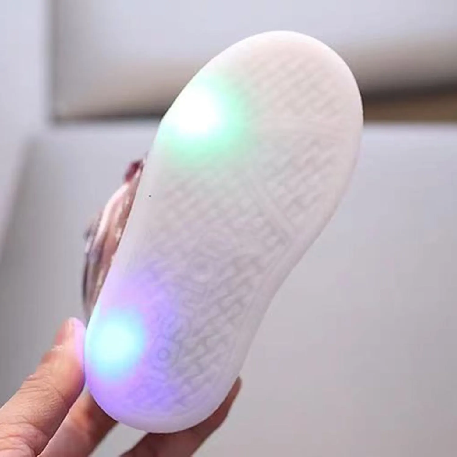 Light Up High Top Shoes for Toddler Kids Glowing Luminous Flashing Sneakers Baby Boys Girls Casual Fashion Shoes