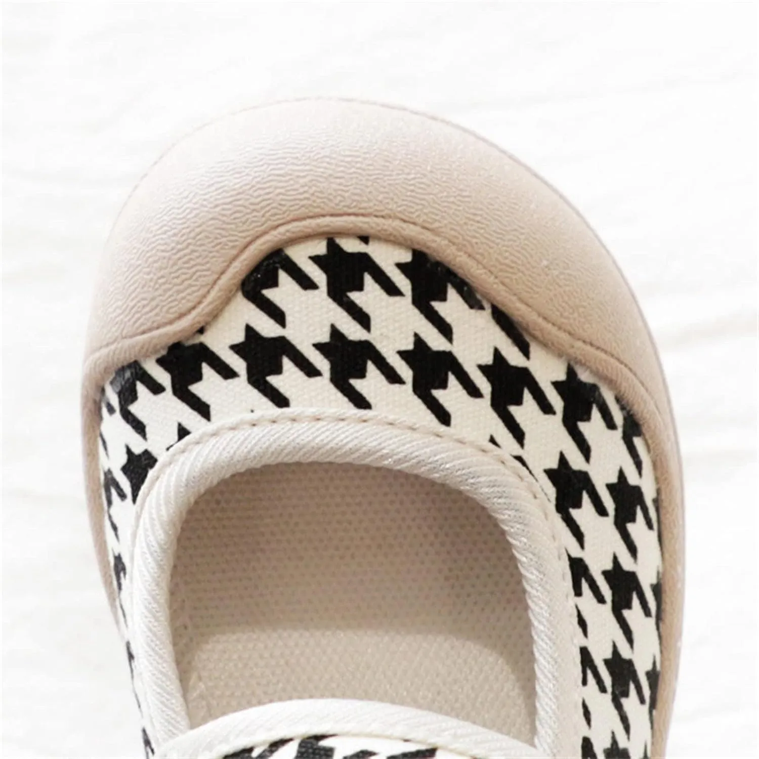 Toddler Baby Girl Shoes Canvas Shoes Baotou Sandals Baby Soft Soles Non Slip Suitable For 2 To 11 Girls Heels Size 1