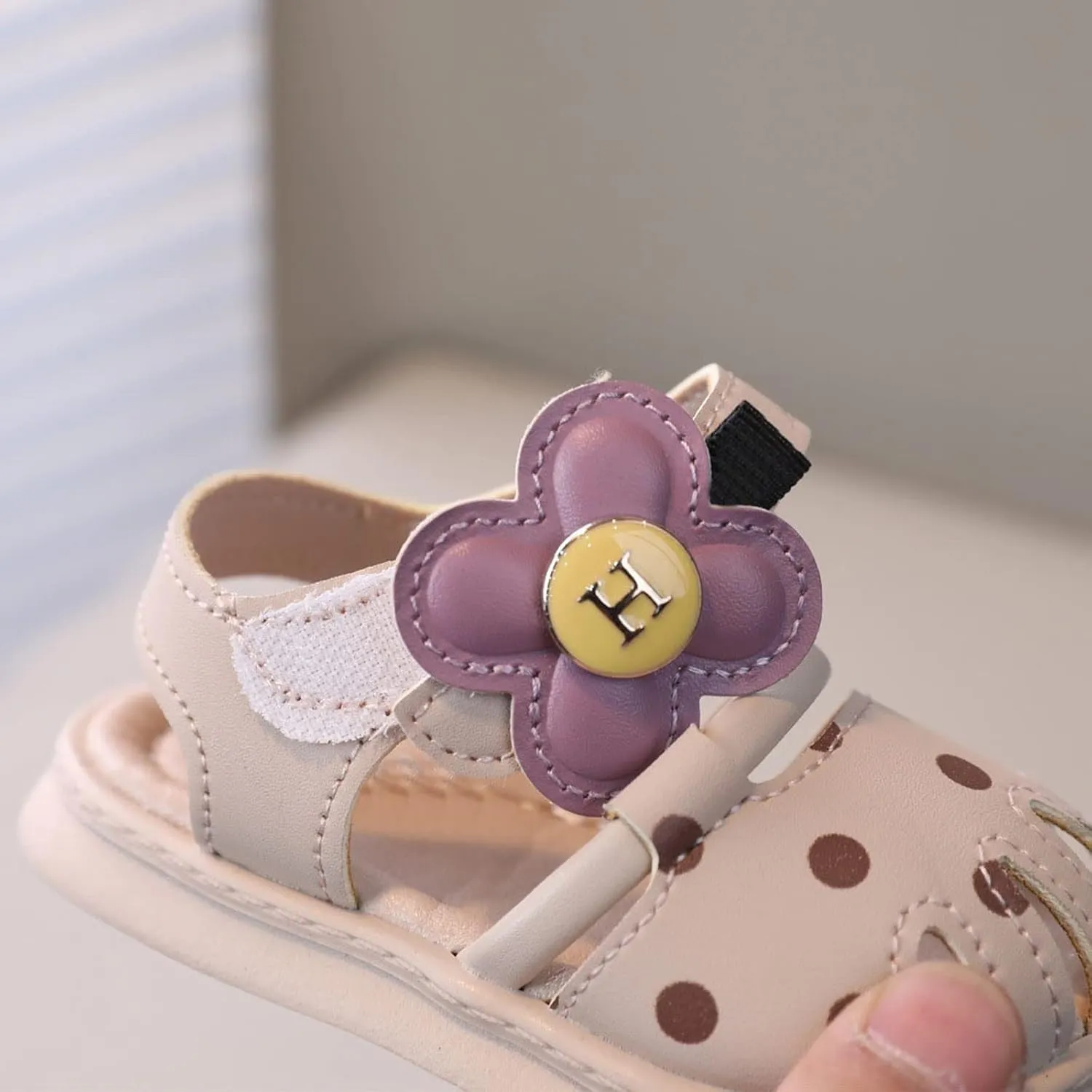 Toddler Girl Sandals Shoes Breathable Shoe Dew Toe Shoe Bag Head Sandals Girl Sandals Baby Soft Shoe Covers Sandals