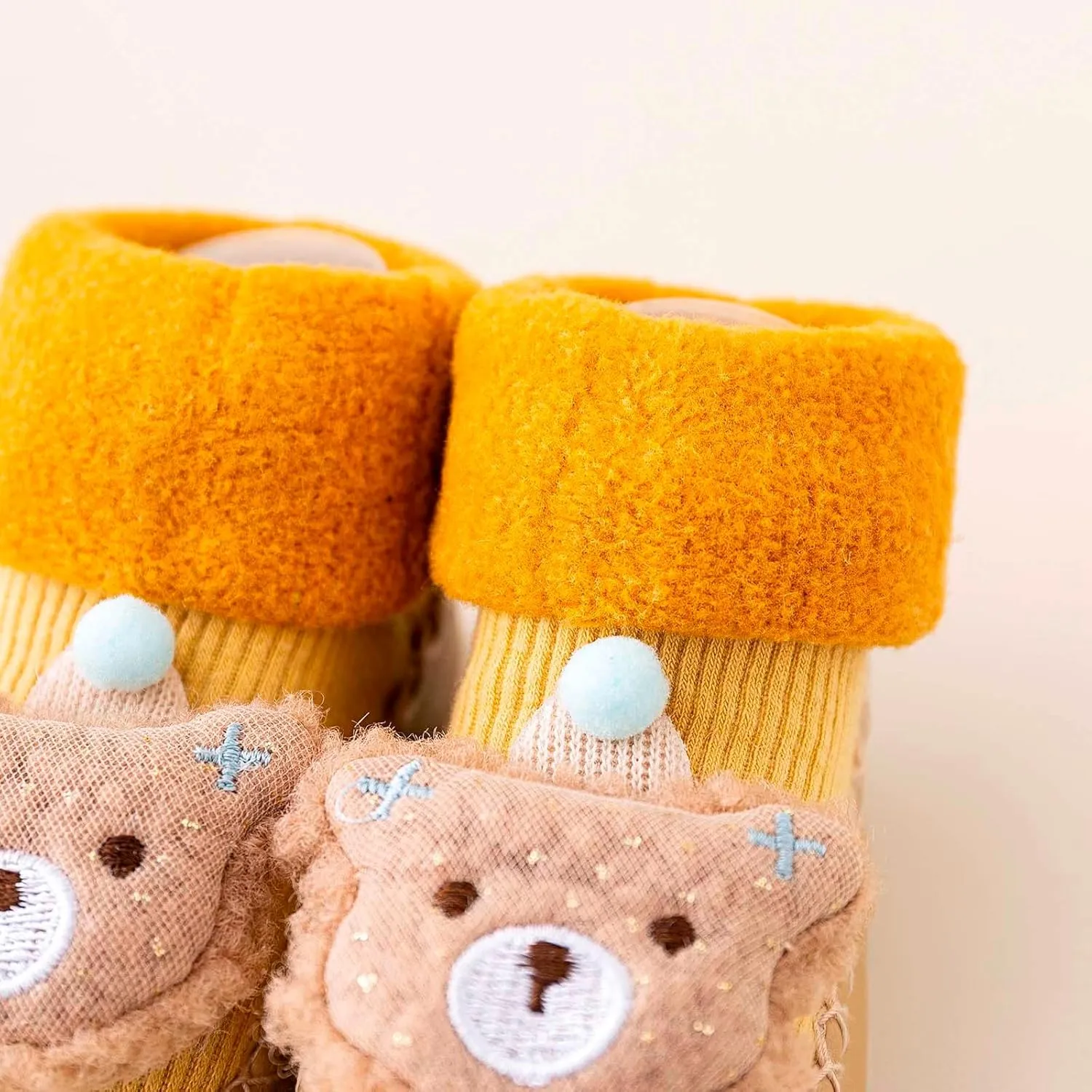 Toddler Shoes Size 3 Girls Autumn and Winter Comfortable Baby Toddler Shoes Cute Cartoon Pattern Rabbit Bear Carrot Children Cotton Warm Breathable Floor Breathable Baby Shoe