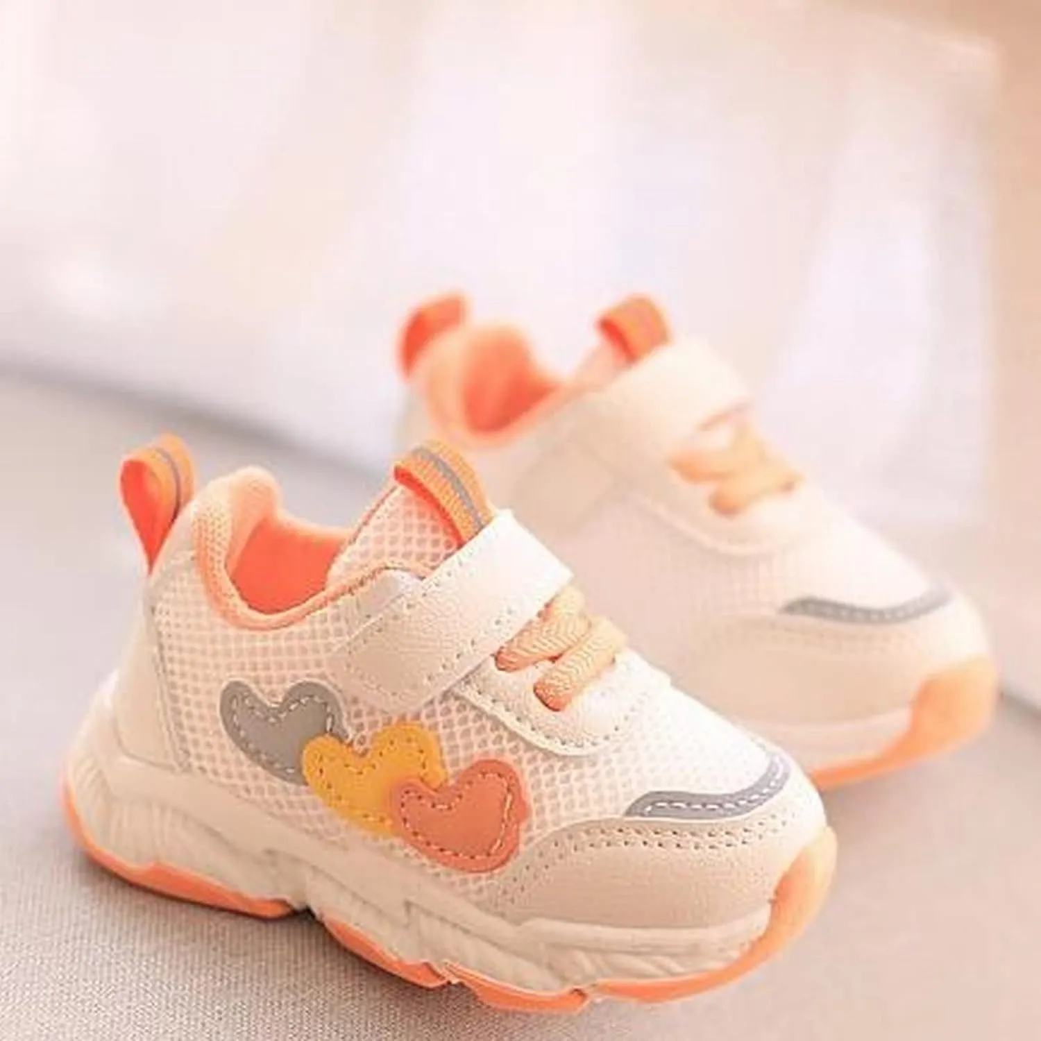 Toddler Sneakers Children's Sports Mesh Shoes Unisex Heart Decoration for Kids 3 to 18 Months Little Girls Shoes