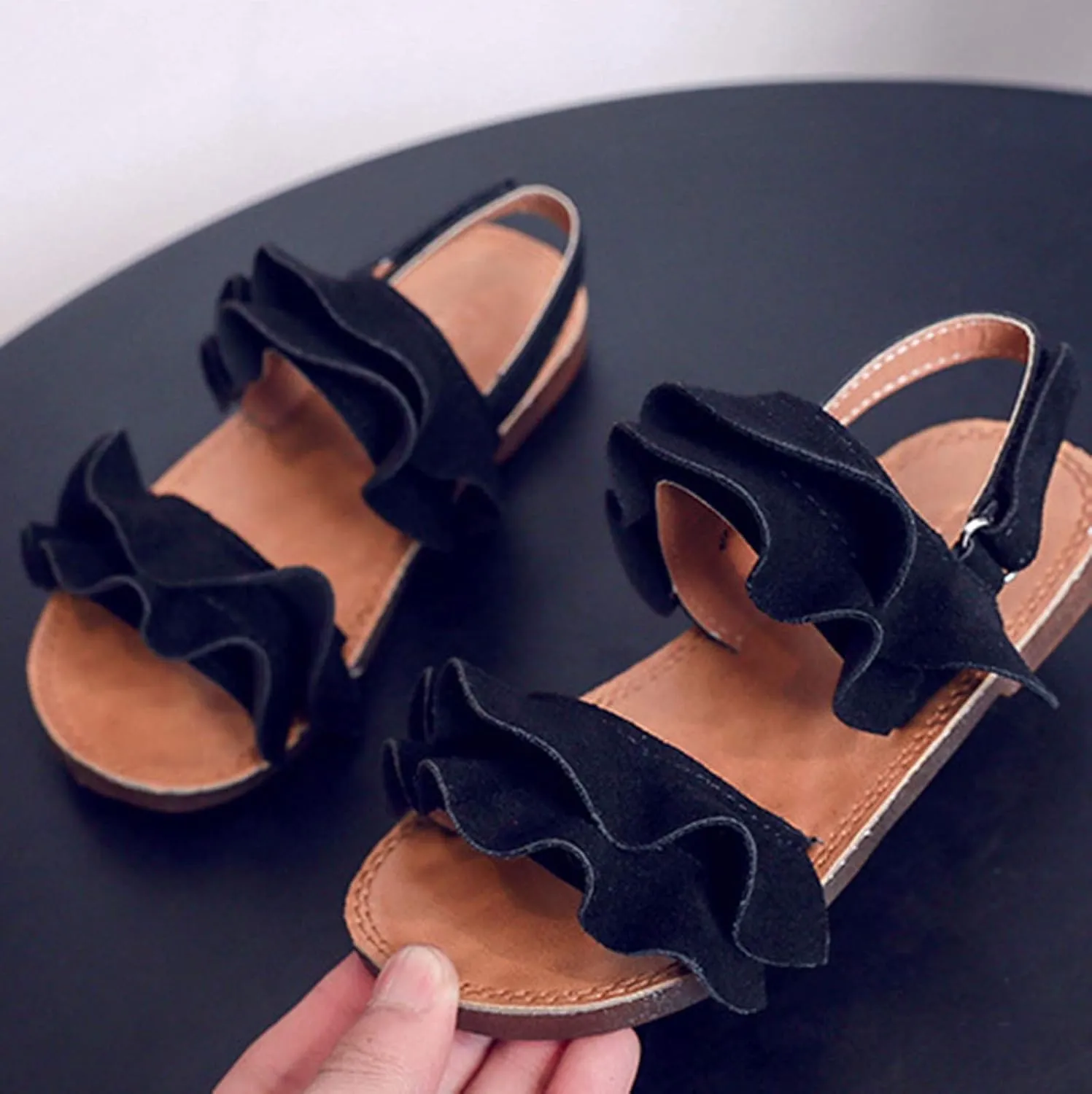 Toddler Tow Buckles Dew Toe Sandals Rubber Ruffle Shoes Non-Slip Jelly Toddler Baby Girl Shoes Breathable Shoes