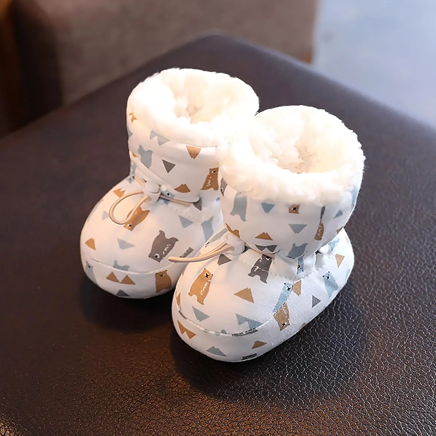 Warm Furry Baby Boots 2024 New Warm Cozy Fleece Baby Booties Winter Snow Anti Slip Soft Sole Warm Baby 6 Months Shoes