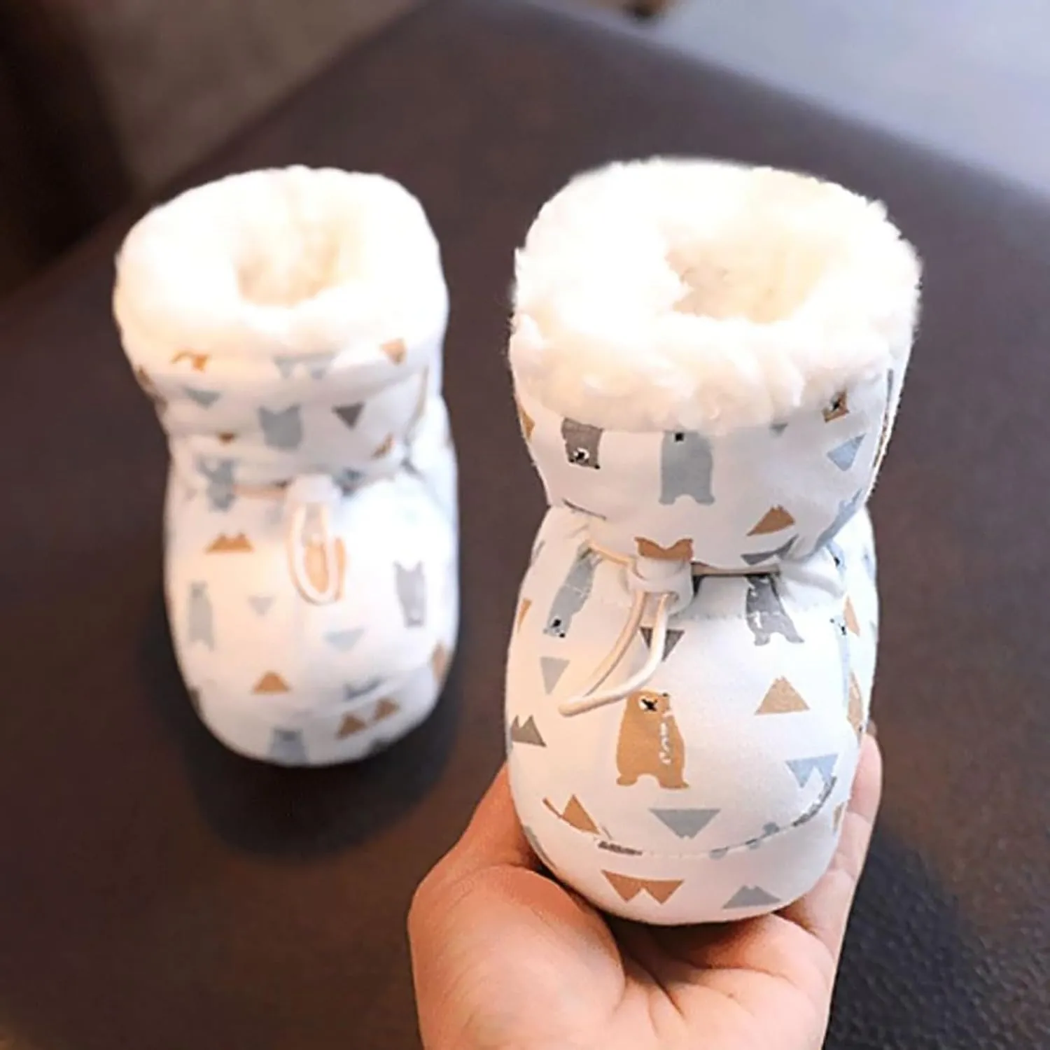Warm Furry Baby Boots 2024 New Warm Cozy Fleece Baby Booties Winter Snow Anti Slip Soft Sole Warm Baby 6 Months Shoes
